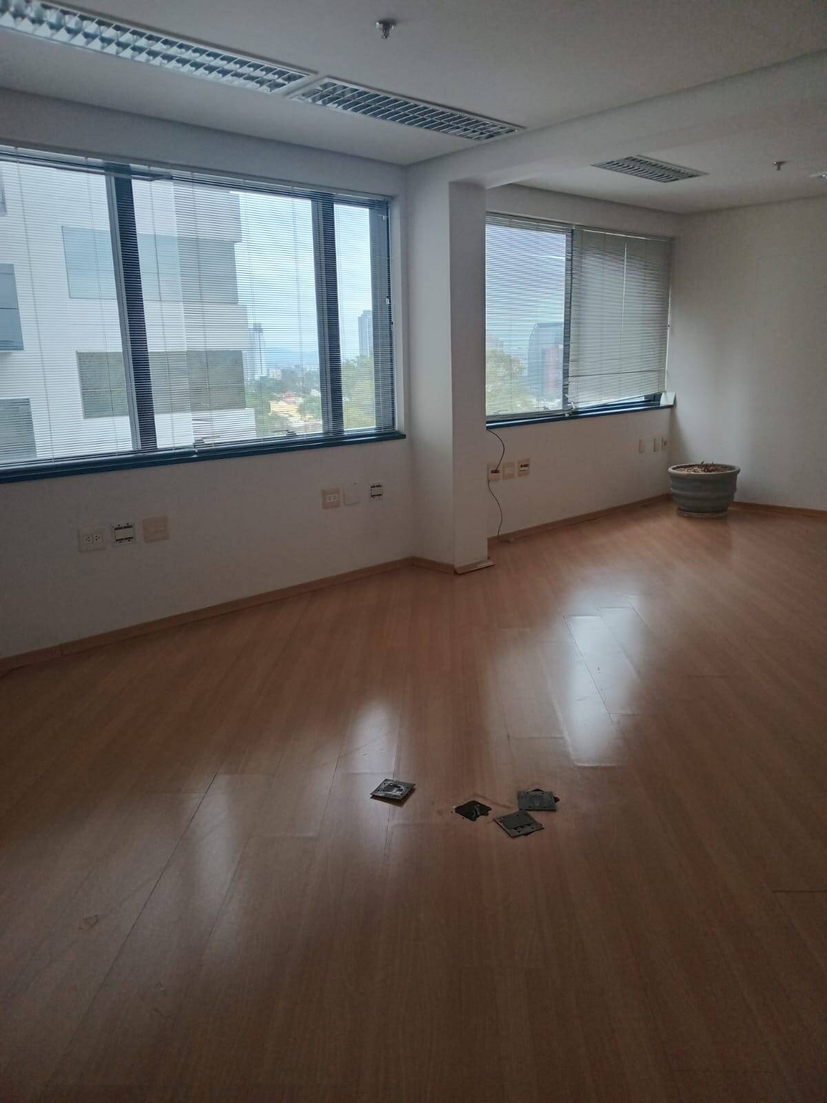 #63 - Sala para Locação em Barueri - SP