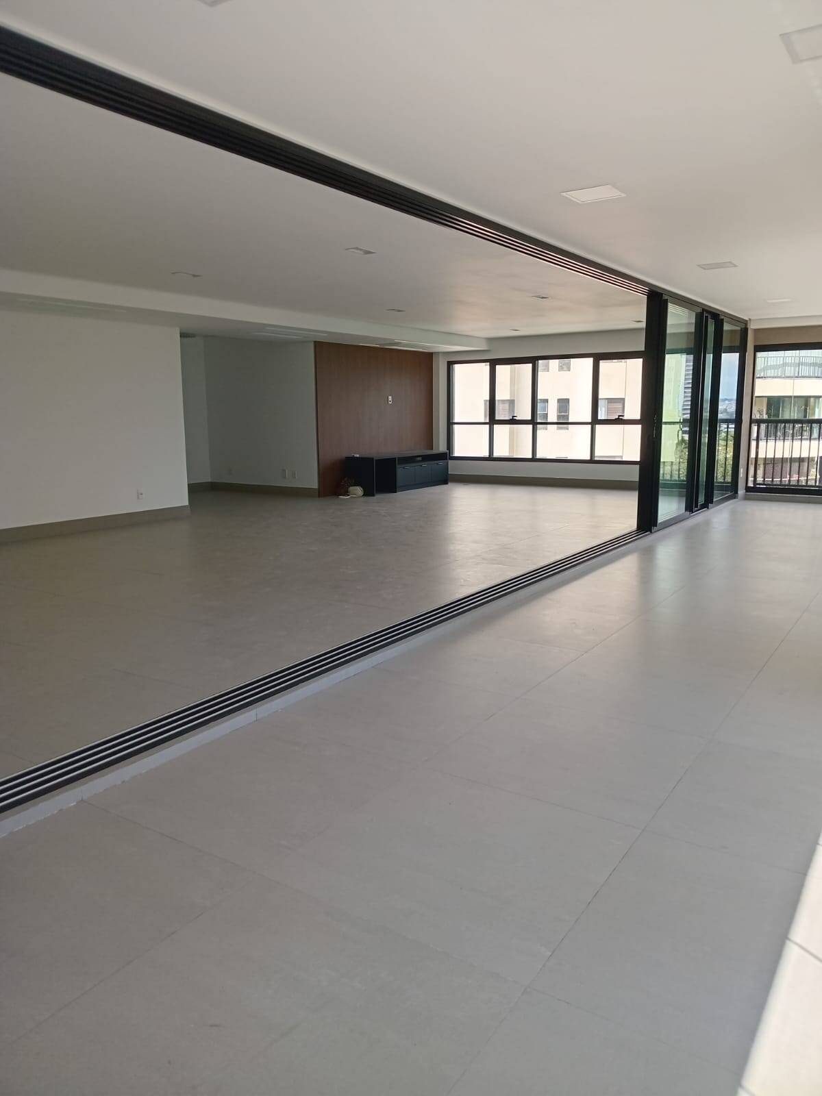 #153 - Apartamento para Venda em Barueri - SP