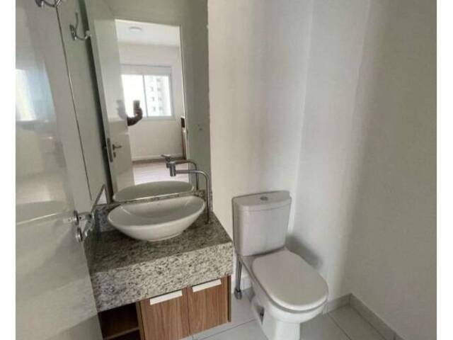 Apartamento para Locação em Barueri - 2