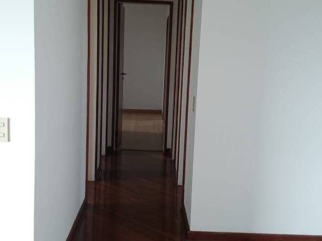 #144 - Apartamento para Locação em Barueri - SP