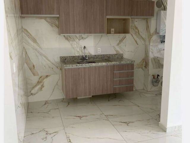 #148 - Apartamento para Venda em Barueri - SP