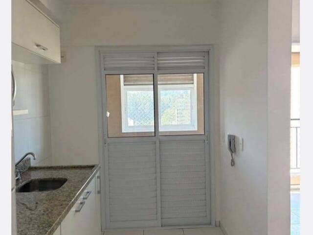 Apartamento para Locação em Barueri - 2
