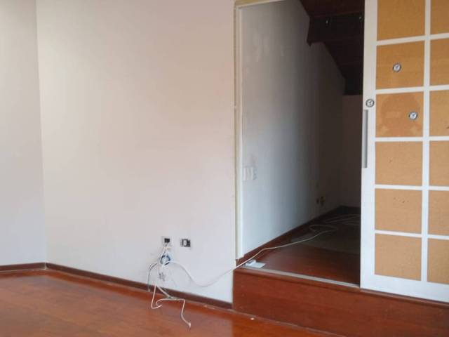 Casa em condomínio para Venda em Santana de Parnaíba - 2